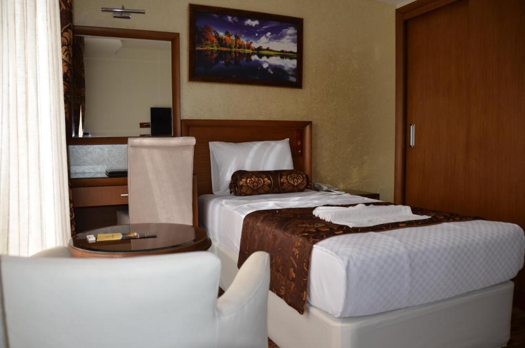 Saadet Grand Hotel Гатай Номер фото